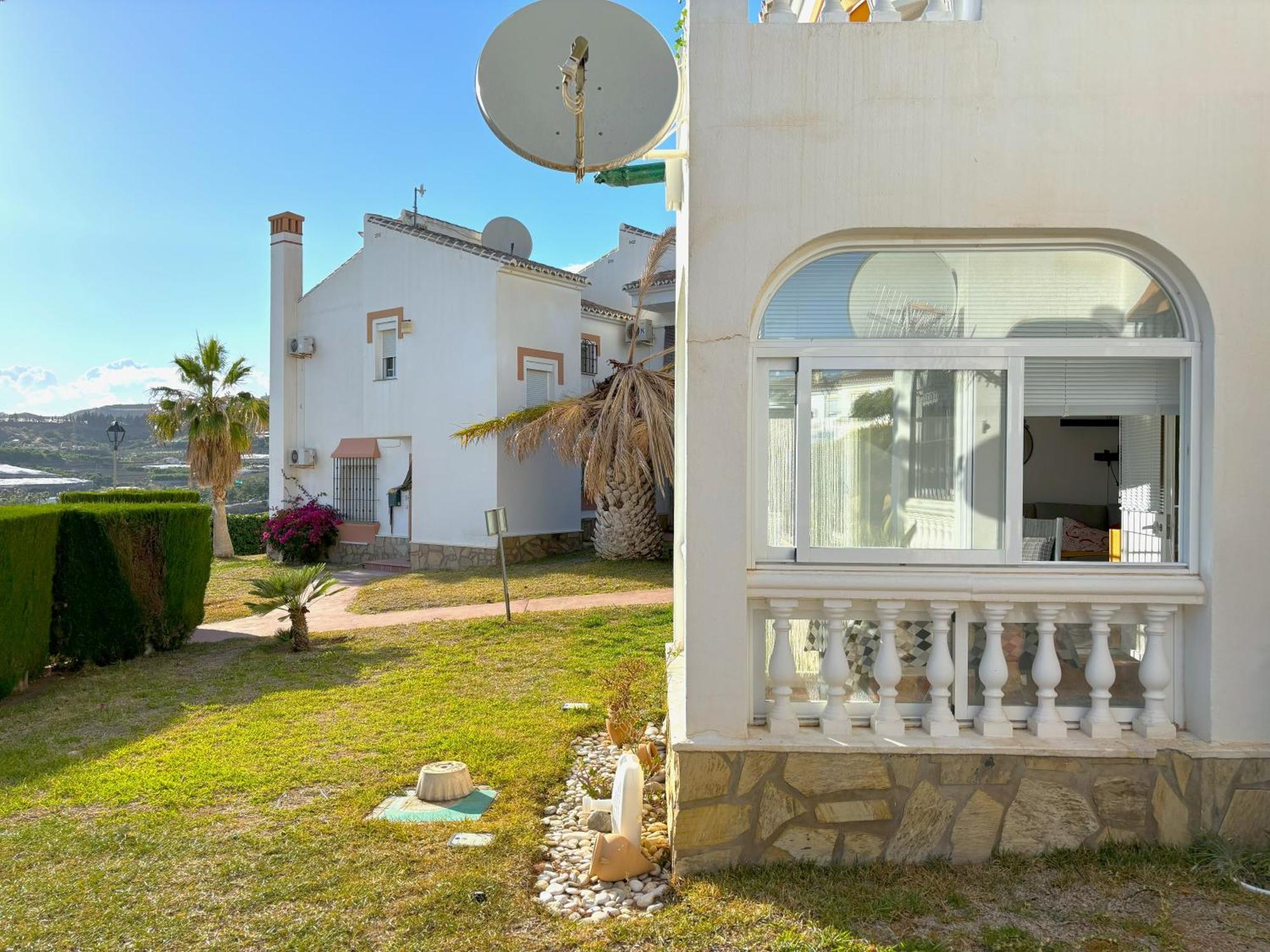 טורוקס Evans Realty Bb Adosado & Piscina & Tenis & Jardines מראה חיצוני תמונה